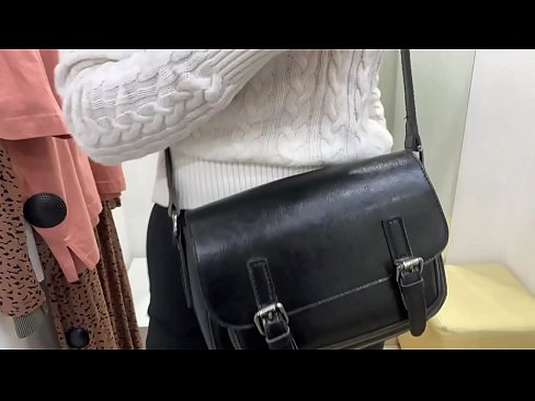 ❤️ Публичная мастурбация молоденькой сучки ФералБерри с дилдо в примерочной ❤❌ Порево на порно сайте com-pornzog.ru ❌